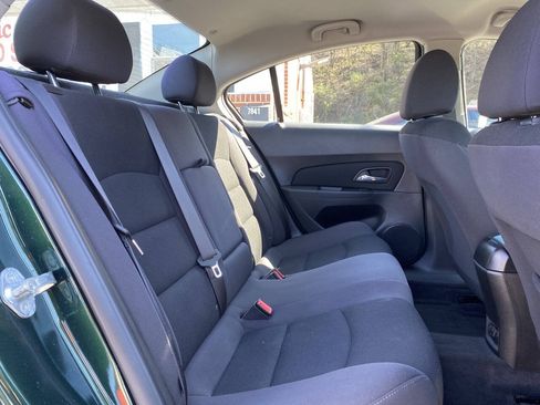 Used 2014 Chevrolet Cruze LT FWD image 20