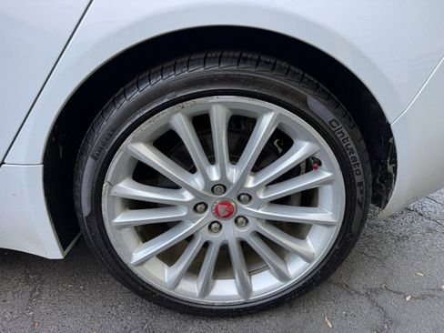 Used 2018 Jaguar XE Portfolio AWD/4WD image 40