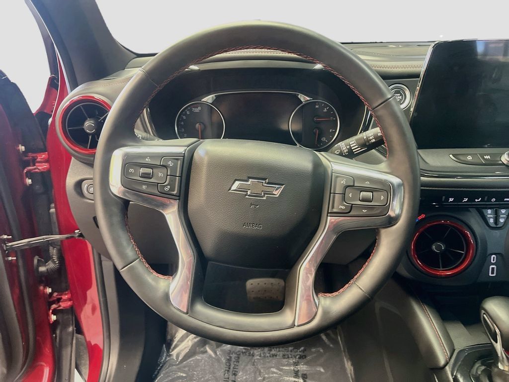 Used 2023 Chevrolet Blazer RS w/ Driver Confidence II Package AWD/4WD image 11