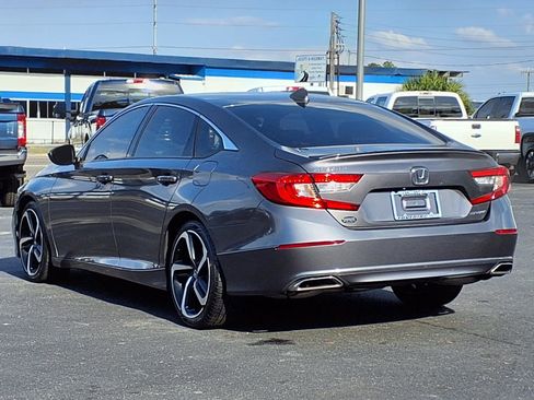 Used 2019 Honda Accord Sport image 4