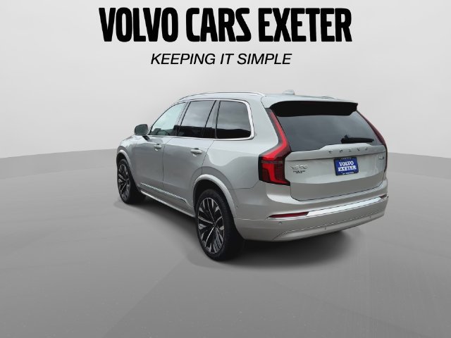 Certified 2025 Volvo XC90 B6 Ultra AWD/4WD image 8