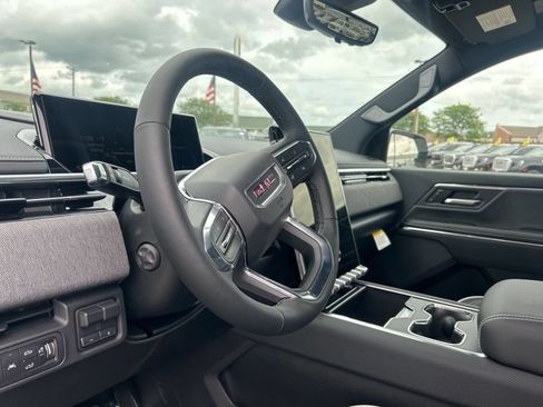 New 2026 GMC Sierra EV Elevation w/ Premium Package AWD/4WD image 17