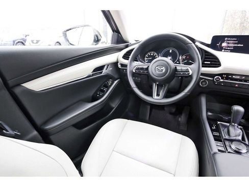 Certified 2025 MAZDA MAZDA3 2.5 Turbo Premium Plus image 6