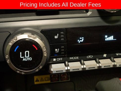 Certified 2025 Toyota Tacoma TRD Pro AWD/4WD image 19