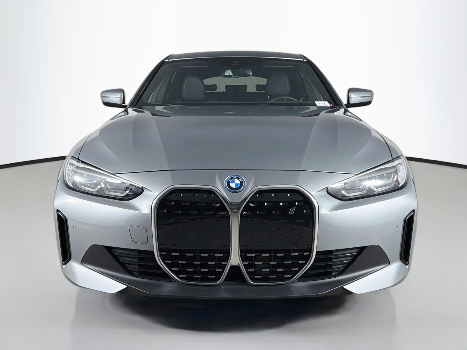Certified 2024 BMW i4 eDrive35 w/ Convenience Package RWD image 2
