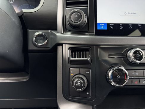Used 2026 Ford F150 XLT AWD/4WD image 19