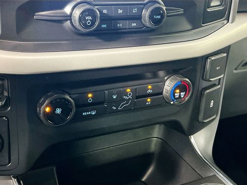 Used 2021 Ford F150 XLT image 26