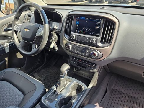 Used 2022 Chevrolet Colorado Z71 image 10