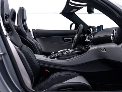Used 2018 Mercedes-Benz AMG GT C image 13