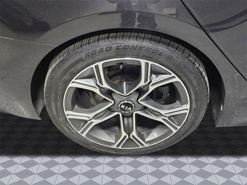 Used 2020 Kia Stinger GT-Line w/ Sun & Sound Package image 40