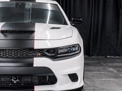 Used 2023 Dodge Charger Scat Pack w/ Technology Group RWD image 57