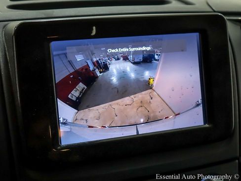 Used 2023 RAM ProMaster 2500 FWD image 13