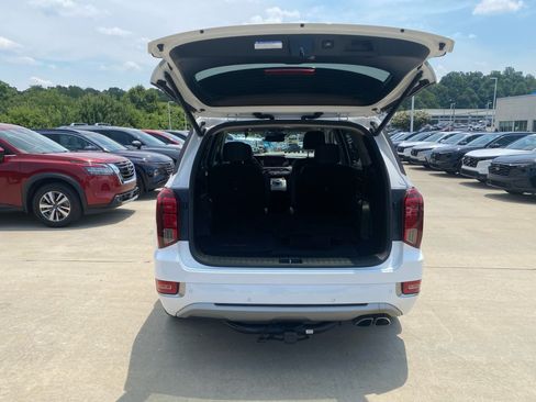 Used 2022 Hyundai Palisade Limited FWD image 18