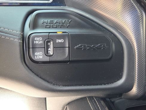 Used 2024 RAM 3500 Limited image 19