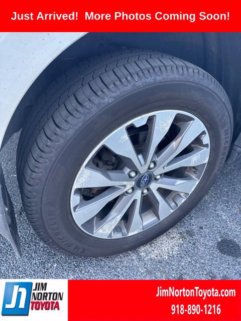 Used 2018 Subaru Outback 3.6R Touring AWD/4WD image 6