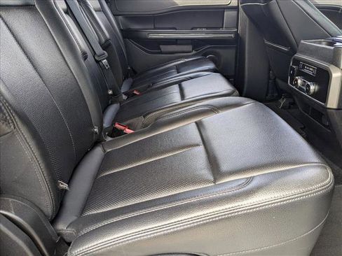 Used 2019 Ford Expedition XLT w/ Equipment Group 201A image 19