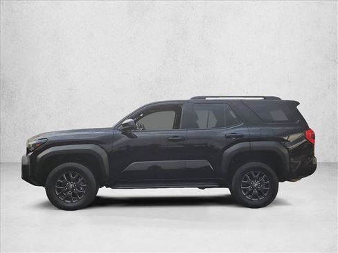 Used 2025 Toyota 4Runner SR5 AWD/4WD image 9