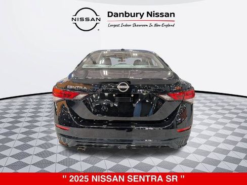 Certified 2025 Nissan Sentra SR FWD image 5