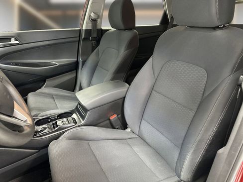 Used 2021 Hyundai Tucson SE w/ Cargo Package FWD image 13