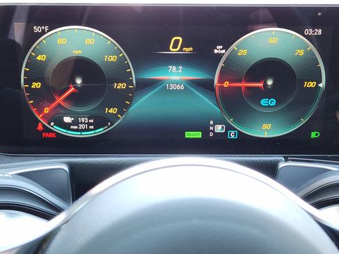 Used 2023 Mercedes-Benz EQB 300 300 image 17