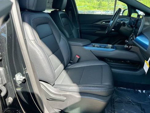 New 2026 Chevrolet Equinox EV LT AWD/4WD image 26