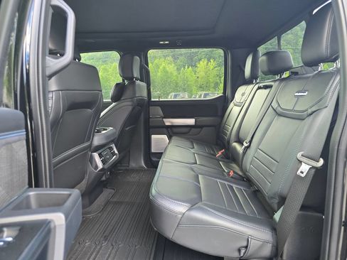 Used 2025 Ford F250 Platinum AWD/4WD image 11