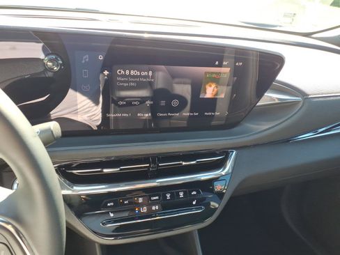 Used 2025 Buick Envista Avenir FWD image 15