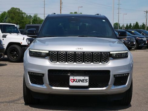 Used 2022 Jeep Grand Cherokee L Summit AWD/4WD image 2