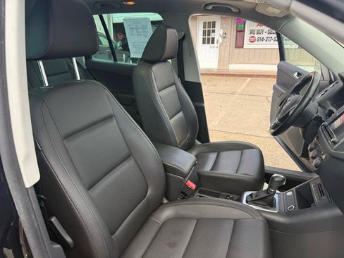 Used 2017 Volkswagen Tiguan Wolfsburg Edition AWD/4WD image 53