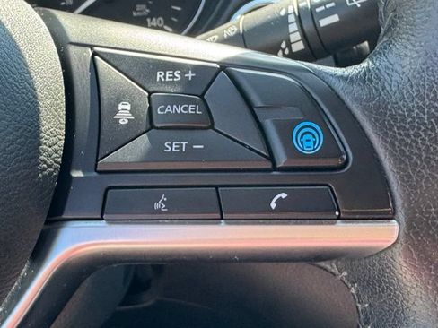 Used 2020 Nissan Rogue SL AWD/4WD image 17