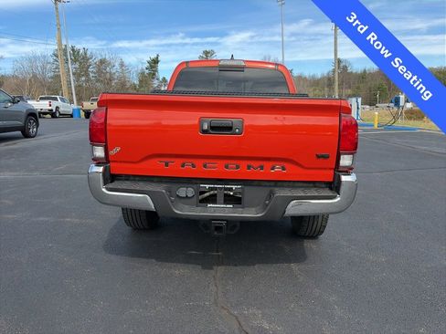 Used 2018 Toyota Tacoma TRD Off-Road image 6