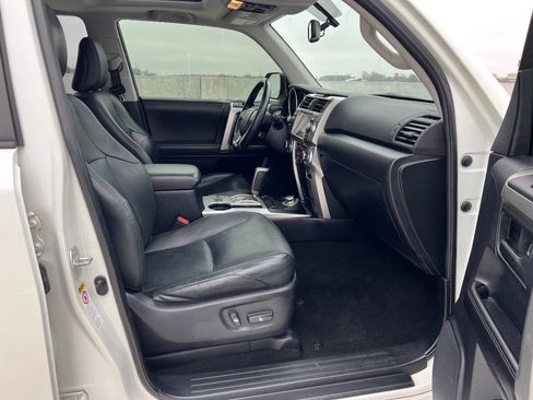 Used 2013 Toyota 4Runner Limited image 15