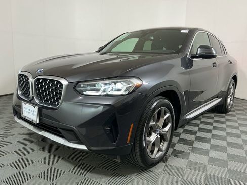Certified 2022 BMW X4 xDrive30i w/ Premium Package 2 image 2