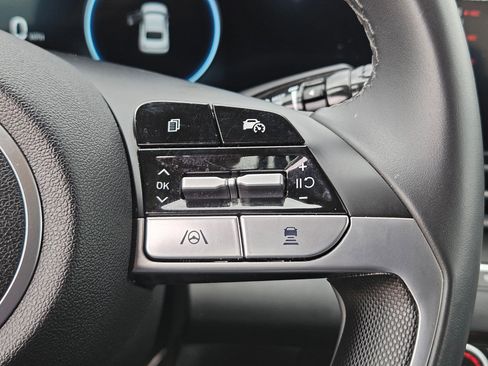 Used 2025 Hyundai Elantra SEL image 20