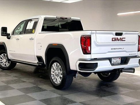 Used 2023 GMC Sierra 2500 Denali w/ Denali Ultimate Package image 10