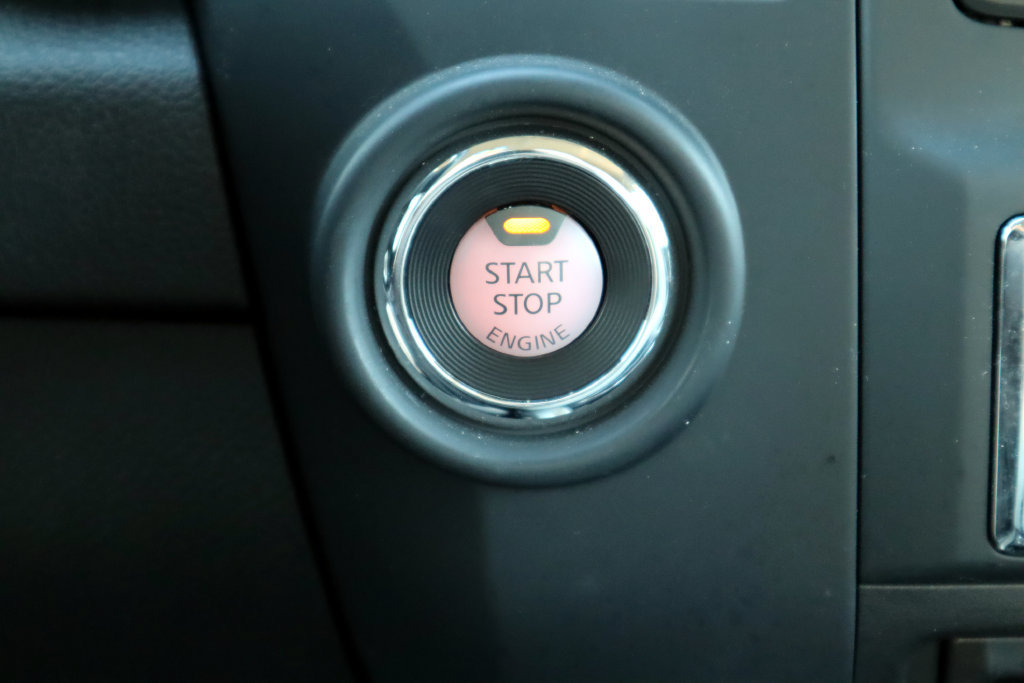 Certified 2024 Nissan Titan SV w/ SV Convenience Package RWD image 21