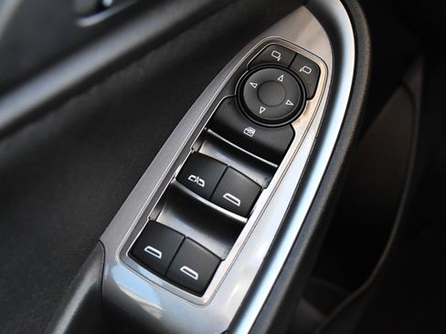 Used 2023 Chevrolet Malibu LT FWD image 31