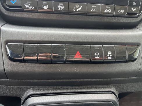 Used 2023 RAM ProMaster 3500 image 22