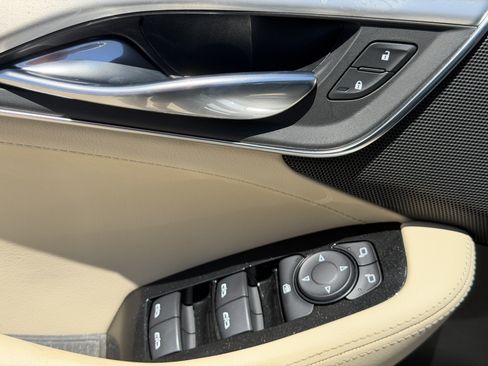 Used 2021 Cadillac CT5 Luxury RWD image 15