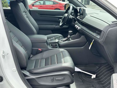 Used 2026 Honda CR-V Sport-L image 6