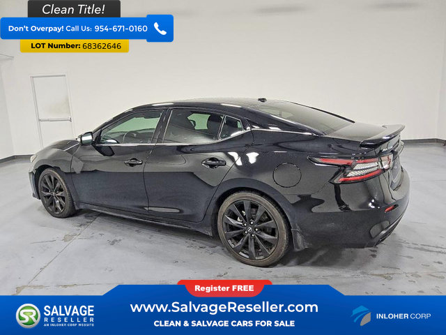 Used 2023 Nissan Maxima SR w/ Sport Mat Group FWD image 3