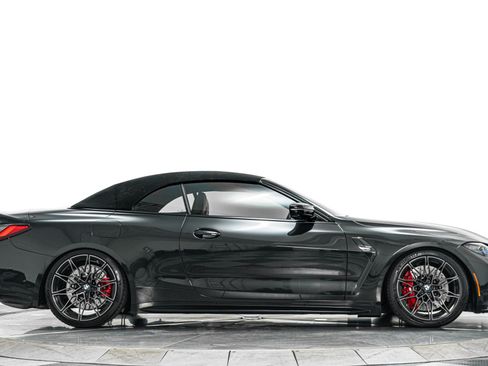 Used 2022 BMW M4 xDrive Competition w/ Executive Package AWD/4WD image 18