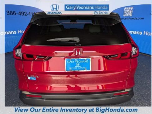 Used 2025 Honda CR-V LX image 8