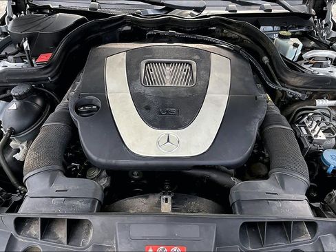 Used 2011 Mercedes-Benz E 350 Coupe image 31