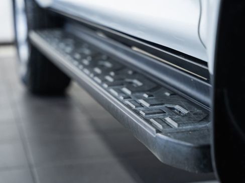 Used 2014 Toyota 4Runner SR5 Premium image 17