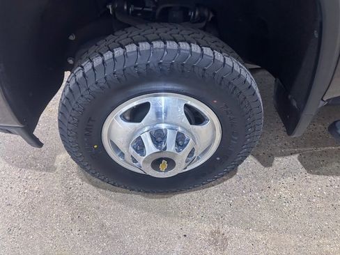 Used 2021 Chevrolet Silverado 3500 High Country image 12