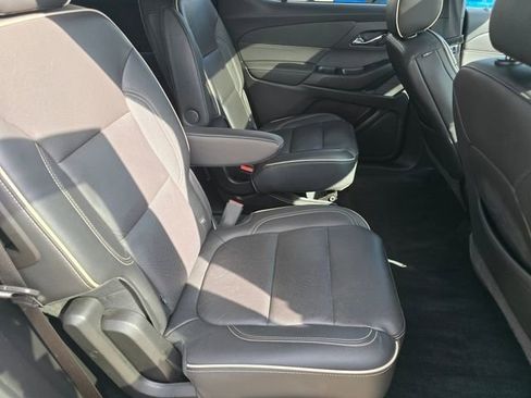 Used 2022 Chevrolet Traverse Premier w/ Redline Edition AWD/4WD image 34