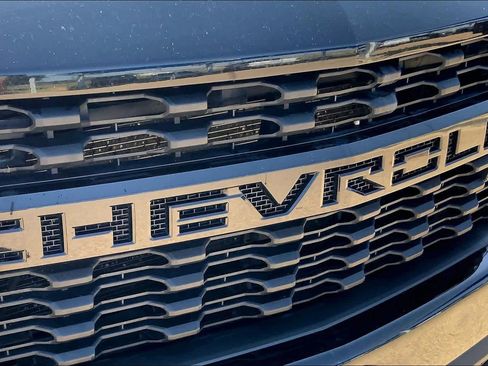 Used 2020 Chevrolet Silverado 1500 Custom w/ Custom Value Package AWD/4WD image 30