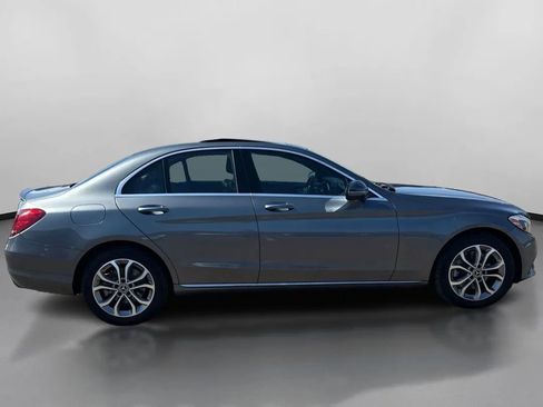 Used 2018 Mercedes-Benz C 300 4MATIC Sedan image 4