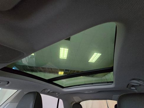 Used 2023 Audi Q8 Premium Plus image 52